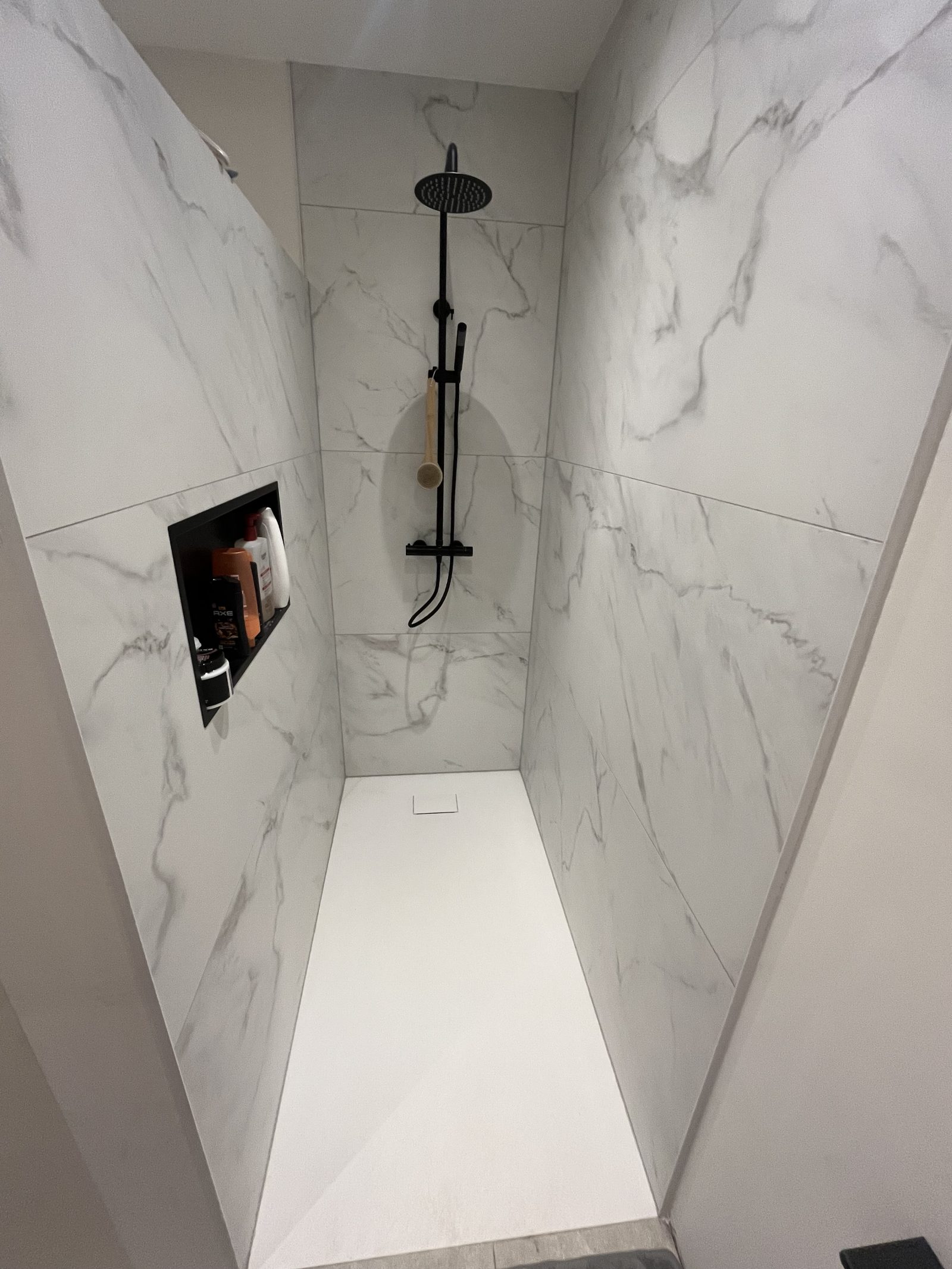 Badkamer met inloopdouche